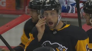 Brian Dumoulin exorcises a demon with smelling salts [upl. by Canty]