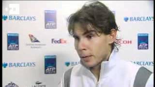 Nadal puede con Djokovic y su lentilla [upl. by Gehlbach]