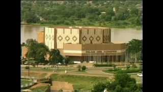 Visite guidée de Niamey capitale du Niger [upl. by Nerland]