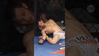 MMA 역사상 최악의 엘보우 기절 [upl. by Catherina]