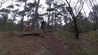 Specialized Camber Expert en Comp 29ER CARBON First Ride 2015 [upl. by Nuarb]