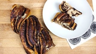 Nutella Hefezopf  Rezept Kochklub [upl. by Saqaw921]