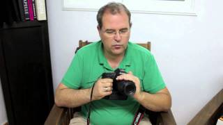 Canon EF 100mm 28 Macro USM Review [upl. by Trebron]