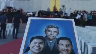 Himno del Gloria  coro de la beatificación del Padre Rutilio Grande [upl. by Anik165]