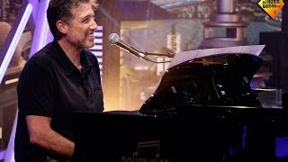 El Hormiguero 30  Emilio Aragón canta en directo en El Hormiguero 30 [upl. by Macfarlane]