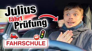 Praktische Führerscheinprüfung mit Mike 🚘  Fischer Academy [upl. by Alyn148]