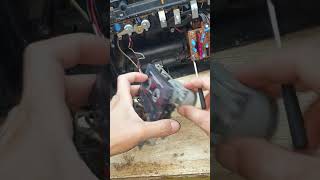 Test motor on cassette Toshiba rtsx26 cassette repair restoration [upl. by Aknayirp]