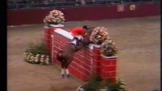 David Broome  Mr Ross  226 m Puissance at Olympia London 1980 [upl. by Edyaj]