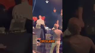 Christian Nodal le manda BESO a una fan enfrente de Angela Aguilar 😡 [upl. by Faunie]