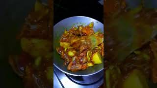 Desi Chicken curry recipe Simple homely chicken recipe Bengali famous chicken curry [upl. by Naujed]