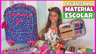 ORGANIZANDO MEU MATERIAL ESCOLAR 2018  ARRUMANDO MOCHILA ESTOJO E CADERNOS PARA VOLTA ÀS AULAS [upl. by Alimak]