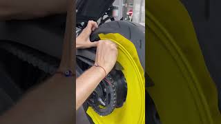 TUTO LISERET DE JANTE INFAILLIBLE covering moto tuto [upl. by Bradeord]