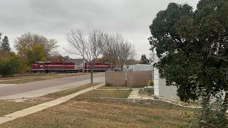 Ellis amp Eastern empty gravel train in Sioux Falls SD [upl. by Hanas371]