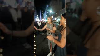 españolas cantando en la calle corrientes [upl. by Gibeon]