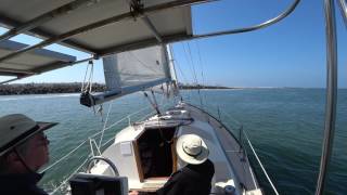 Learning to Sail How to Sail Upwind in a Channel [upl. by Darb]