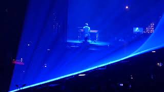 Billie Eilish LIVE from BOSTONs TD Garden with quotidontwannabeyouanymorequot amp OCEAN EYES 10112024 [upl. by Yemar]