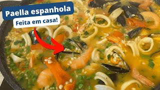 COMO FAZER PAELLA DE FRUTOS DO MAR  Uma receita de paella tradicional [upl. by Aerdnahs]