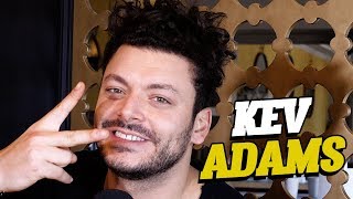 🎤KEV ADAMS spectacle SOIS 10 ANS Les polémiques sur le plagiat et le plus gros BIDE à la télé [upl. by Nawtna]