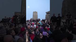 Thousands flock to Stonehenge to mark summer solstice [upl. by Maiocco]