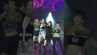 Cause we are queens and kings RedVelvet 레드벨벳 QUEENDOM shorts kpop [upl. by Sansbury357]