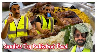 Yallah Yallah Habibi ft Saudies try Pakistani Food for the first time [upl. by Moule]