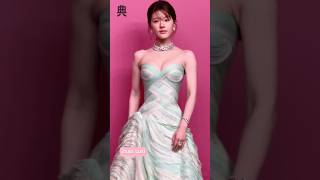 I met Zhao Lusi wearing a pale green strapless dress that exuded a charm impossible to look away [upl. by Landri]