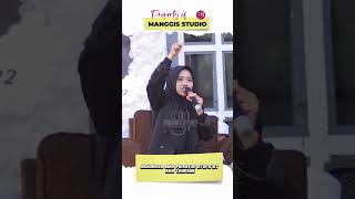 Menungsa sing pikantuk syafaat ana tandane  ceramah lucu ustadzah mumpuni ceramahlucu mumpuni [upl. by Aihsitan771]