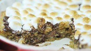 HOW TO MAKE A COOKIE PIE  Fluffernutter Cookie Pie [upl. by Nauqal]