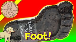 Jack Links Meat Snacks Beef Jerky Big Foot Christmas Tin Review  Elfie Lying Whistle Collection [upl. by Aekan]