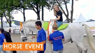 Staan op een paard met voltige op Horse Event 2016  Vlog 26 [upl. by Kolnos]