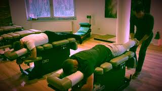 4Life Chiropraktik  2 Chiropractors get adjusted [upl. by Hebel]