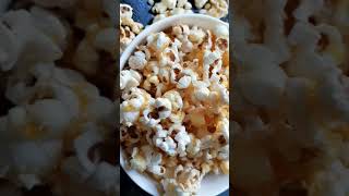 الفشار الذرهبالسكر والزبدةshorts foodpopcorn [upl. by Vanhook]