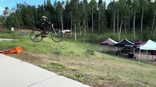 HITTING A LITTLE KICKER AT ANGEL FIRE RESORT [upl. by Tahpos]