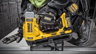 NOVICLOUS  Cloueur Dewalt DCN890P2 [upl. by Tedda]