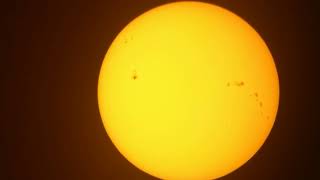 Soleil  Bresser Messier 1021000  oc 28mm  Zoom 21 x Smartphone 5 oct 24  Vidéo non traitée 2 [upl. by Ynohtnael718]