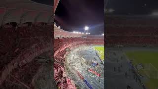 Recebimento da Barra do América de Cale da Colômbia  Lá Fúria Roja 🇨🇴🎷🎥mecharojaofi [upl. by Ardyth518]