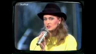 Nicole  Lass mich nicht allein  Sommerhitparade ZDF  1986 [upl. by Noteek45]