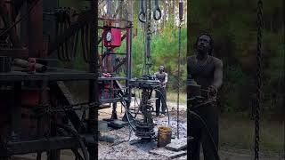 Workover Service Rig Oilfield rig workers drilling oil tripping [upl. by Atsedom]