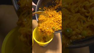 जब तक अपनी ना चलाऊ 🤩❗️noodles maggi recipe shorts [upl. by Tatianna]