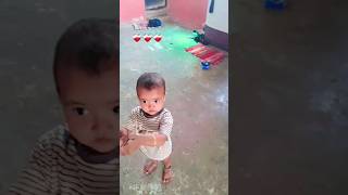 Barza fatima ghar me jhadu derai  mashallah  ghar ki safaiminivlog shortvideo cutebaby [upl. by Nitsuga]