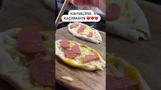 🍕🍕 Kaşarlı Sucuklu Pide nasıl yapılır Mini Pide tarifi pidetarifi yemektarifleri yemek [upl. by O'Hara196]