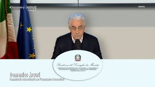 Crozza imita il commissario straordinario Domenico Arcuri [upl. by Jacobson]