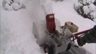 First snow with the 1972 Jacobsen Imperial 26 7hp 26quot dualstage snowblower [upl. by Fabron505]