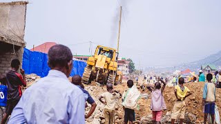 WATU WA MULONGWEUVIRA WAGOMA KUBOMOLEWA NYUMBA ZAO KWA AJILI YA UJENZI WA BARARA KISA NINI [upl. by Fauver]