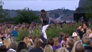 Måns Zelmerlöw Cara mia Live  Allsång på Skansen [upl. by Darton]