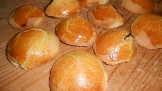 Biscotti di pasta frolla ripieni di marmellata di visciole [upl. by Ardnekan]