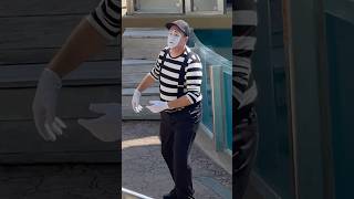 SeaWorld Mime makes family walk to exit 😭 [upl. by Martina]