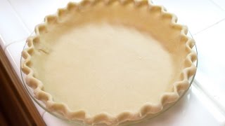 how to blind bake pie crust [upl. by Lydia]