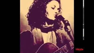 Emel Mathlouthi  Naci en Palestina آمال مثلوثي [upl. by Laband]