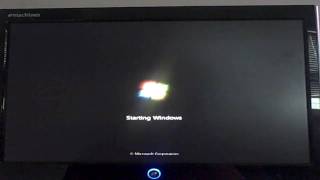 Dual Booting Windows XP and Windows 7  Starting Up [upl. by Oicinoid409]